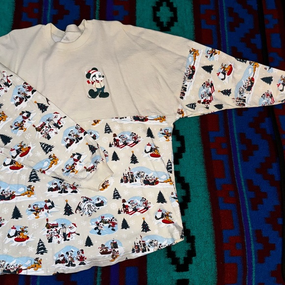 Disneyland Spirit Jersey - December 2021 - Men’s Large - Picture 2 of 4